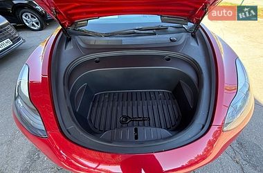 Седан Tesla Model 3 2021 в Вінниці