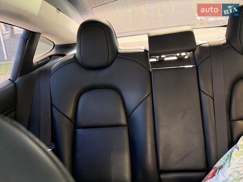 Седан Tesla Model 3 2018 в Киеве фото 6 Седан Tesla Model 3 2018 в Киеве