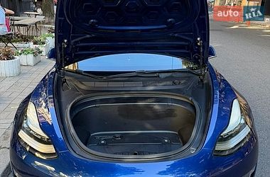 Седан Tesla Model 3 2019 в Одессе