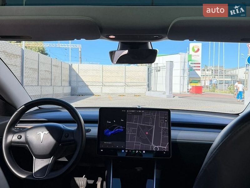 Седан Tesla Model 3 2019 в Одессе