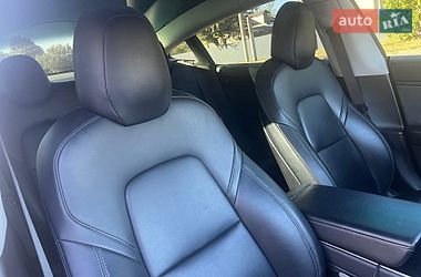 Седан Tesla Model 3 2018 в Полтаве