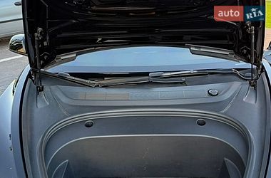 Седан Tesla Model 3 2022 в Киеве