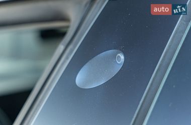 Седан Tesla Model 3 2021 в Львове
