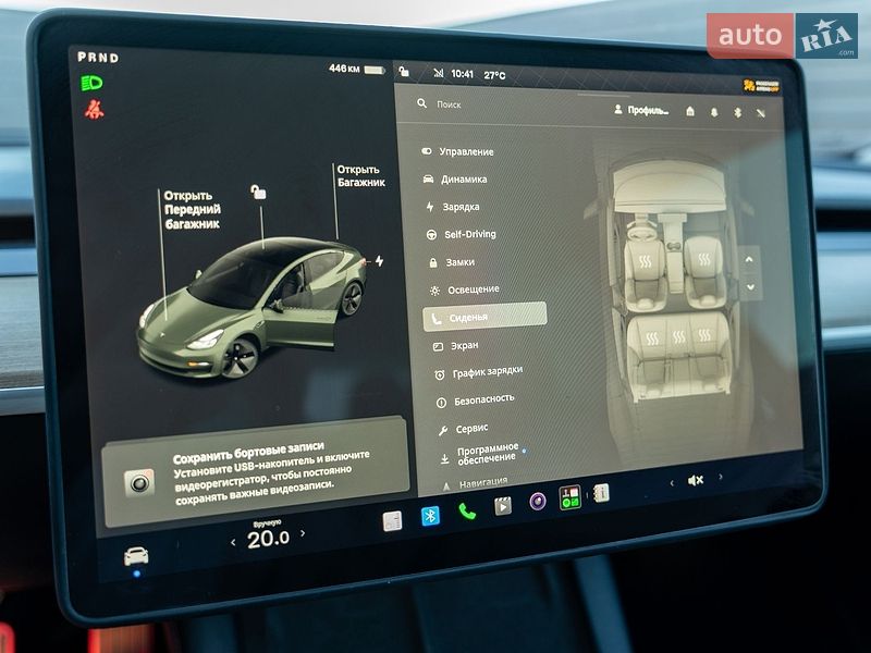 Седан Tesla Model 3 2021 в Львове
