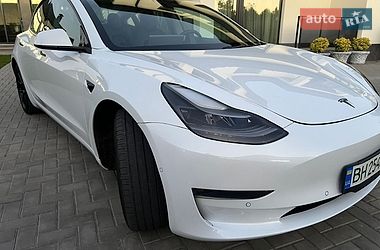 Седан Tesla Model 3 2021 в Одессе