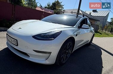 Седан Tesla Model 3 2021 в Вінниці