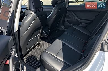 Седан Tesla Model 3 2018 в Харкові