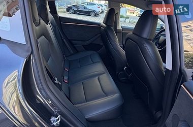 Седан Tesla Model 3 2025 в Одесі