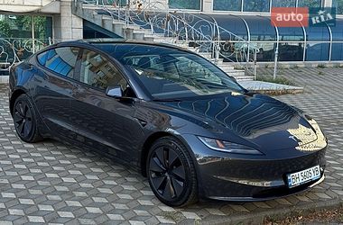 tesla model-3 2025 в Одеса від професійного продавця Олексiй