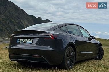 Седан Tesla Model 3 2025 в Одесі