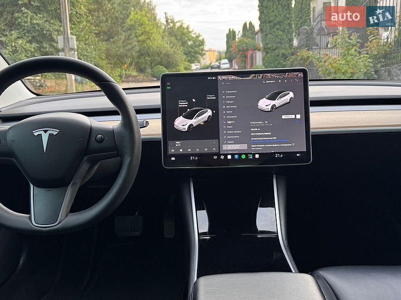 Седан Tesla Model 3 2019 в Хмельницькому