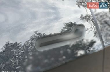 Седан Tesla Model 3 2025 в Самборе