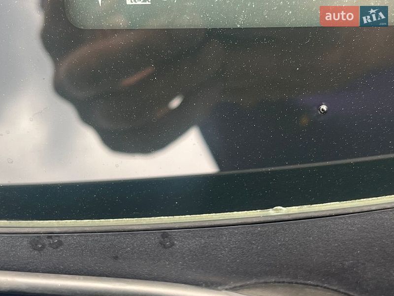 Седан Tesla Model 3 2019 в Ужгороде