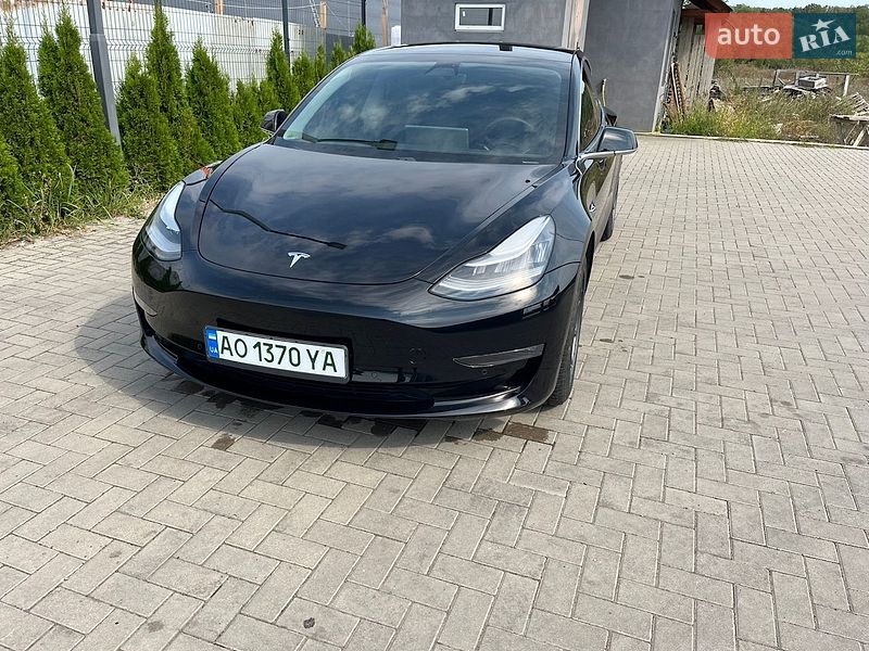 Tesla Model 3 2019 Tesla Model 3 2019