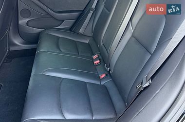 Седан Tesla Model 3 2023 в Києві