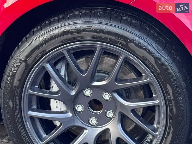 Седан Tesla Model 3 2024 в Києві