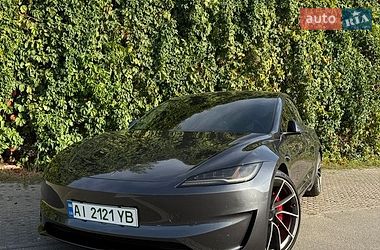 Седан Tesla Model 3 2024 в Киеве