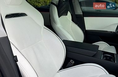Седан Tesla Model 3 2024 в Киеве