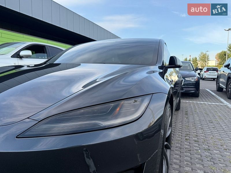 Седан Tesla Model 3 2024 в Киеве