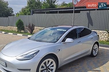 Седан Tesla Model 3 2018 в Чорткове