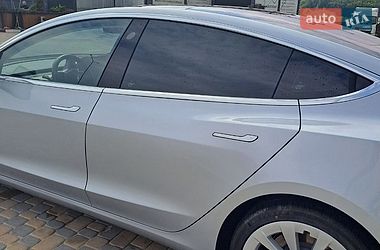 Седан Tesla Model 3 2018 в Чорткове