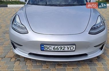 Седан Tesla Model 3 2018 в Чорткове