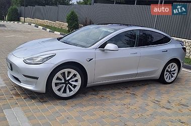 Седан Tesla Model 3 2018 в Чорткове