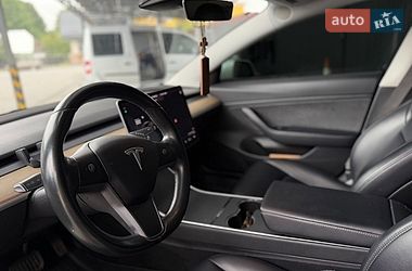 Седан Tesla Model 3 2018 в Ірпені