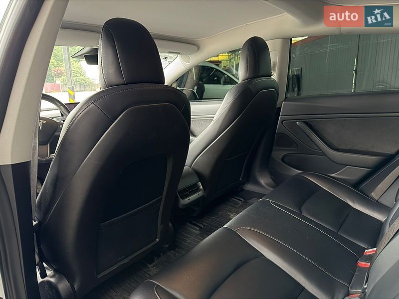 Седан Tesla Model 3 2018 в Ірпені