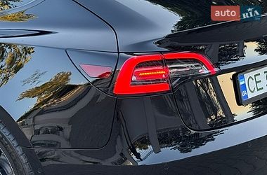 Седан Tesla Model 3 2019 в Одессе