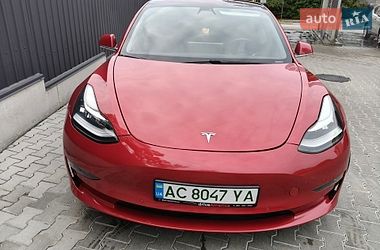 Седан Tesla Model 3 2018 в Луцьку