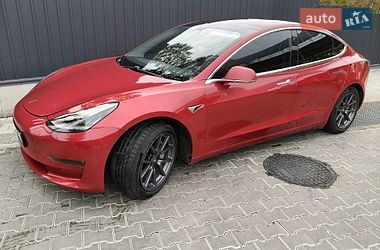 Седан Tesla Model 3 2018 в Луцьку