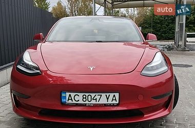 Седан Tesla Model 3 2018 в Луцьку