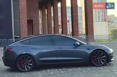 Седан Tesla Model 3 2019 в Дніпрі