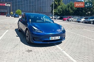 Седан Tesla Model 3 2022 в Луцьку
