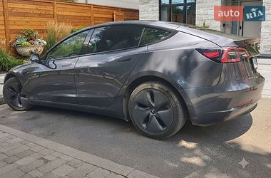 Седан Tesla Model 3 2023 в Одесі
