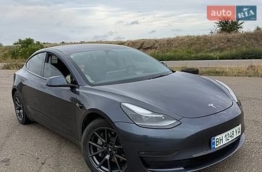 tesla model-3 2021 в Одесса от профессионального продавца Евгений Сергеевич Войтов