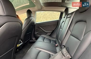 Седан Tesla Model 3 2021 в Одессе