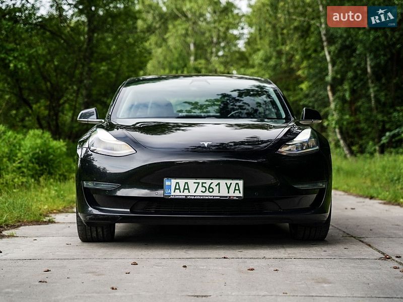 Tesla Model 3 2019 Tesla Model 3 2019