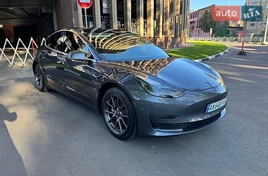 Седан Tesla Model 3 2019 в Харькове