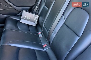 Седан Tesla Model 3 2021 в Києві