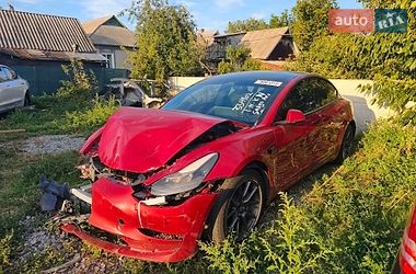 Седан Tesla Model 3 2022 в Сквирі