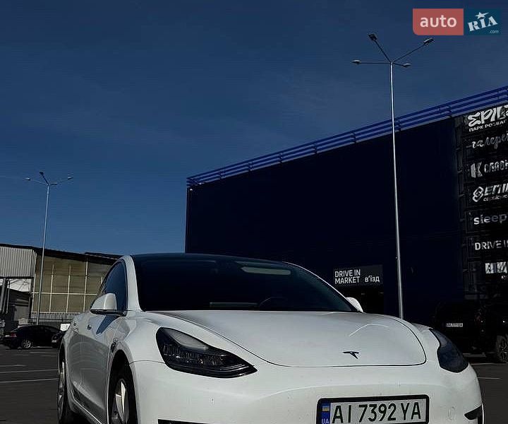 Седан Tesla Model 3 2020 в Обухове фото Седан Tesla Model 3 2020 в Обухове