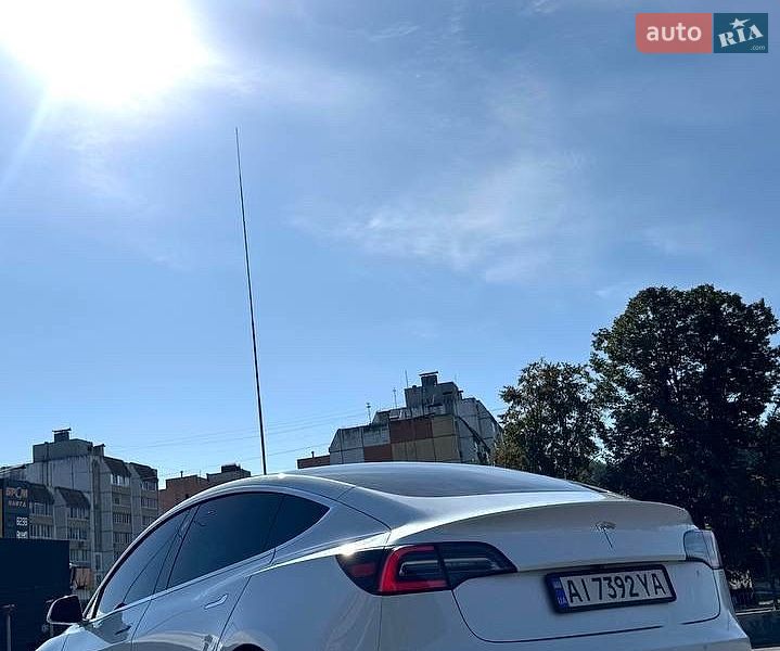 Седан Tesla Model 3 2020 в Обухове фото 3 Седан Tesla Model 3 2020 в Обухове