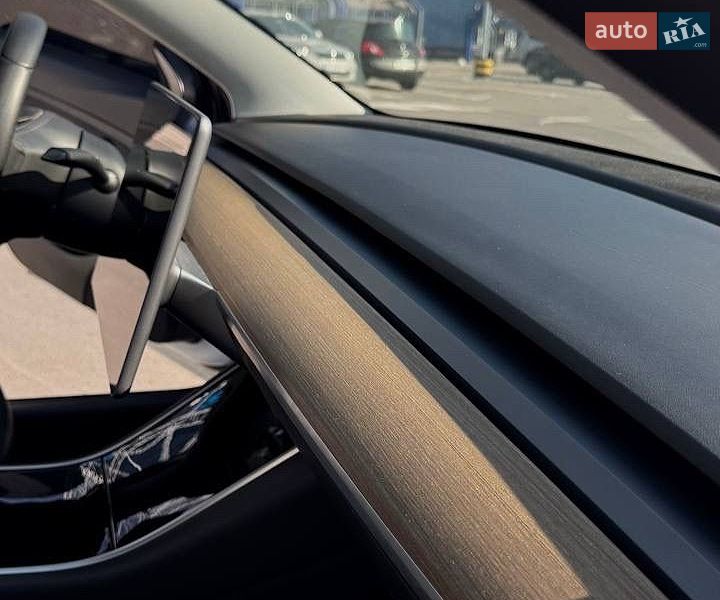 Седан Tesla Model 3 2020 в Обухове фото 5 Седан Tesla Model 3 2020 в Обухове