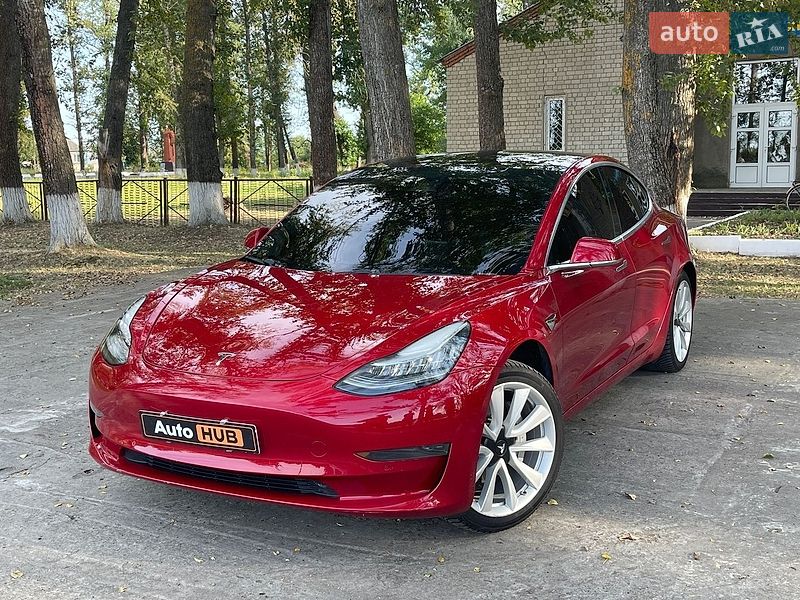 Tesla Model 3 2019
