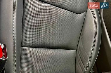 Седан Tesla Model 3 2024 в Києві