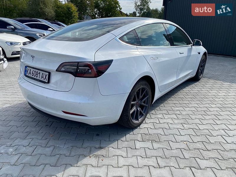 Седан Tesla Model 3 2020 в Львові фото 7 Седан Tesla Model 3 2020 в Львові
