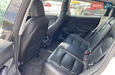 Седан Tesla Model 3 2020 в Львові фото 20 Седан Tesla Model 3 2020 в Львові