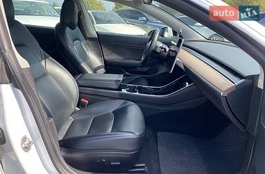 Седан Tesla Model 3 2020 в Львові фото 23 Седан Tesla Model 3 2020 в Львові